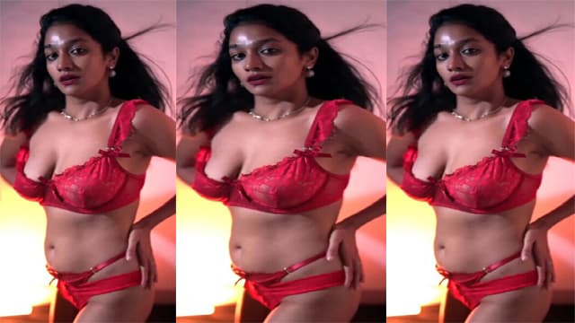 Actress Lavanya Manickam Teasing In Red Bikini MMS