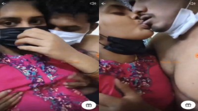 Couple Kissing And – Massaging Mulai Free